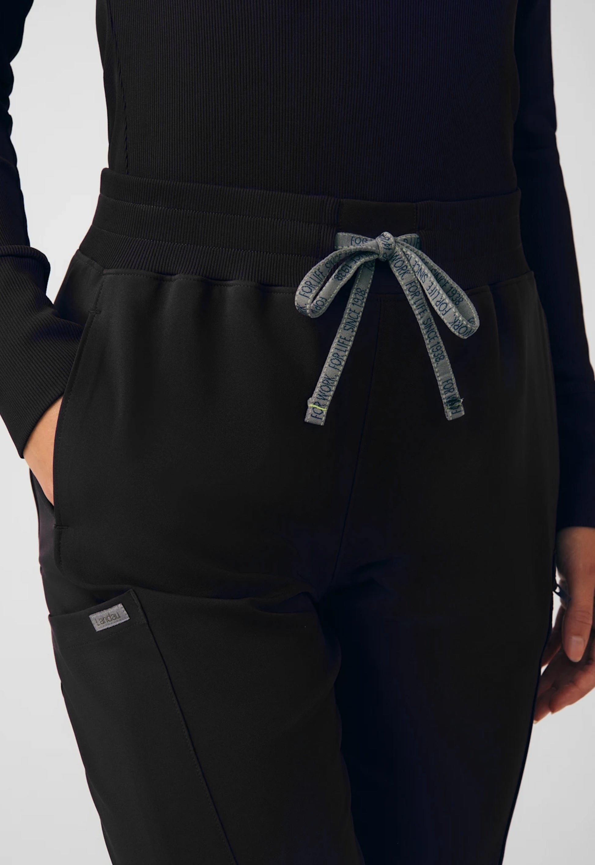 Pantalón Clínico Mujer Forward LB400 Negro