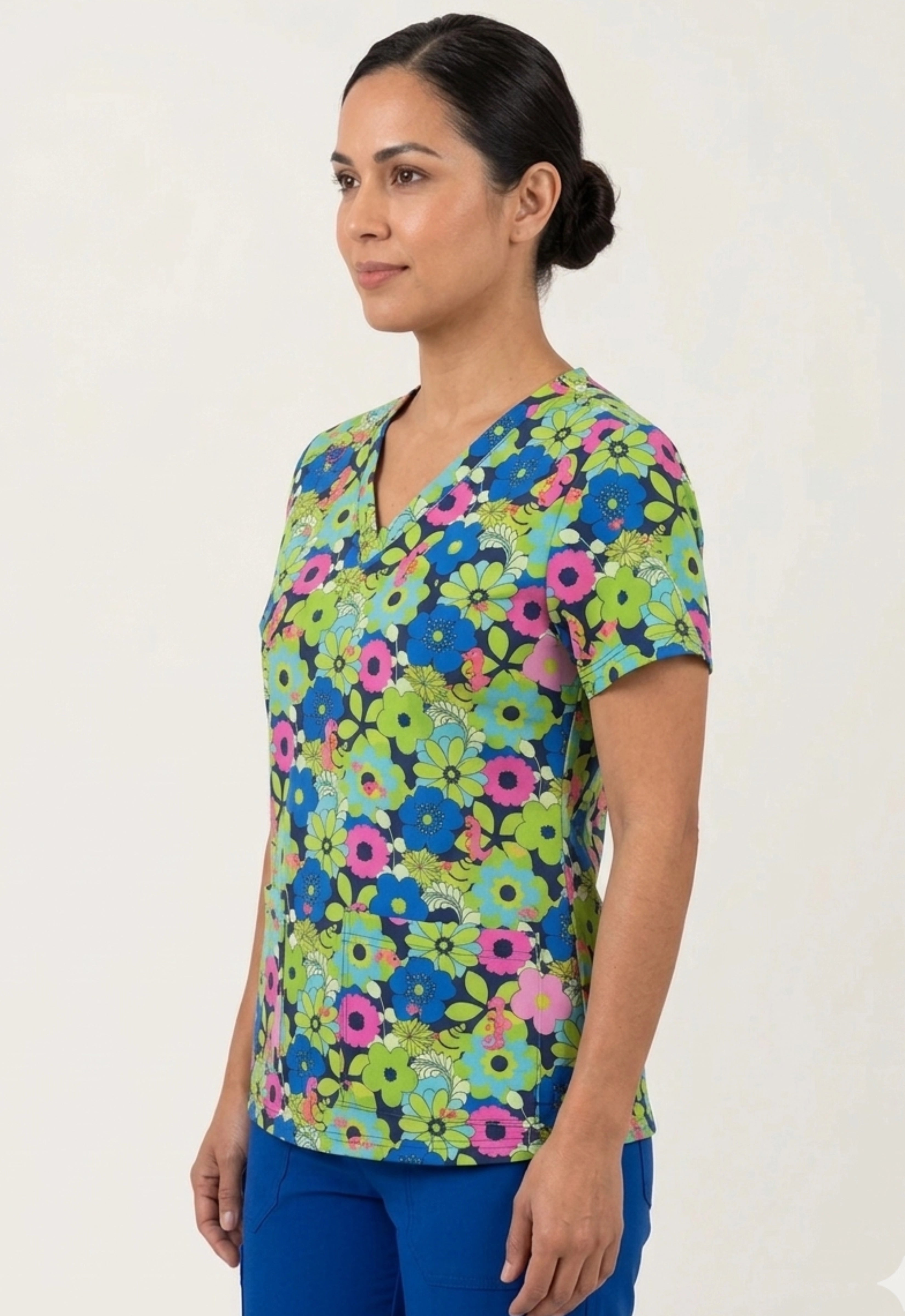 Polera Clínica Estampada Koi F100PR SEH