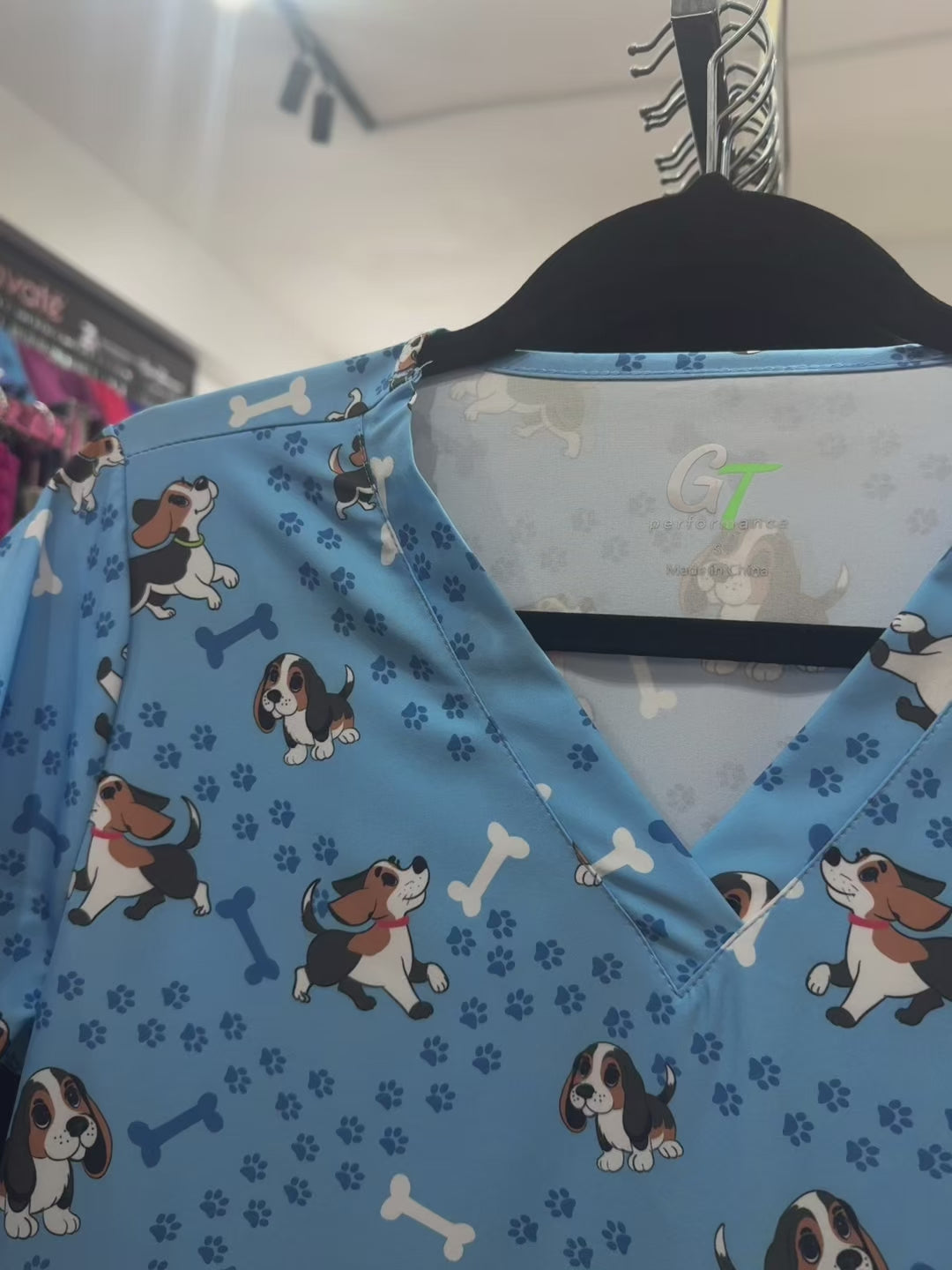 Polera Clínica Estampada Mujer GT 1981