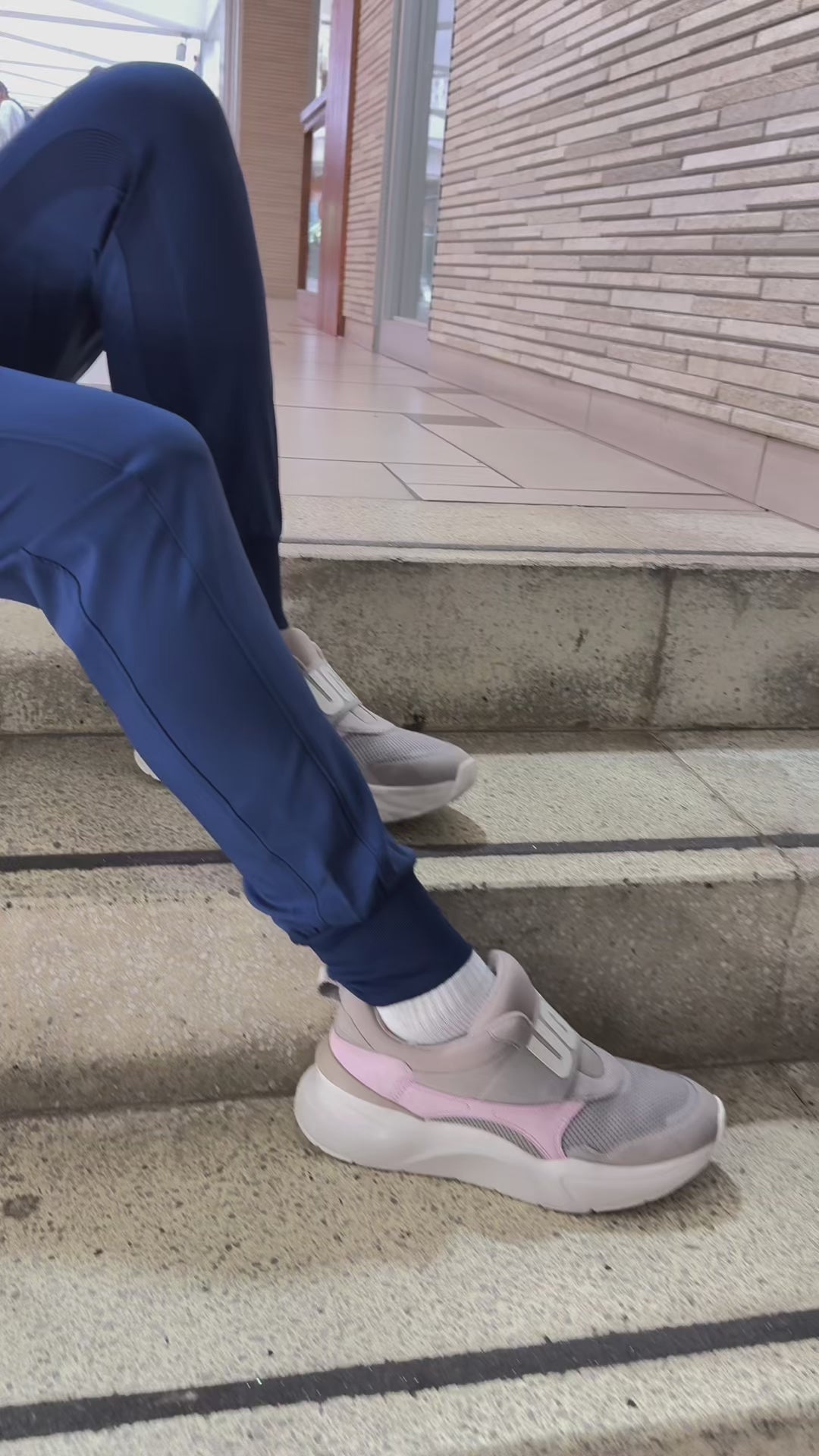 PANTALÓN CLÍNICO MUJER JOGGER FORWARD LB401 AZUL MARINO