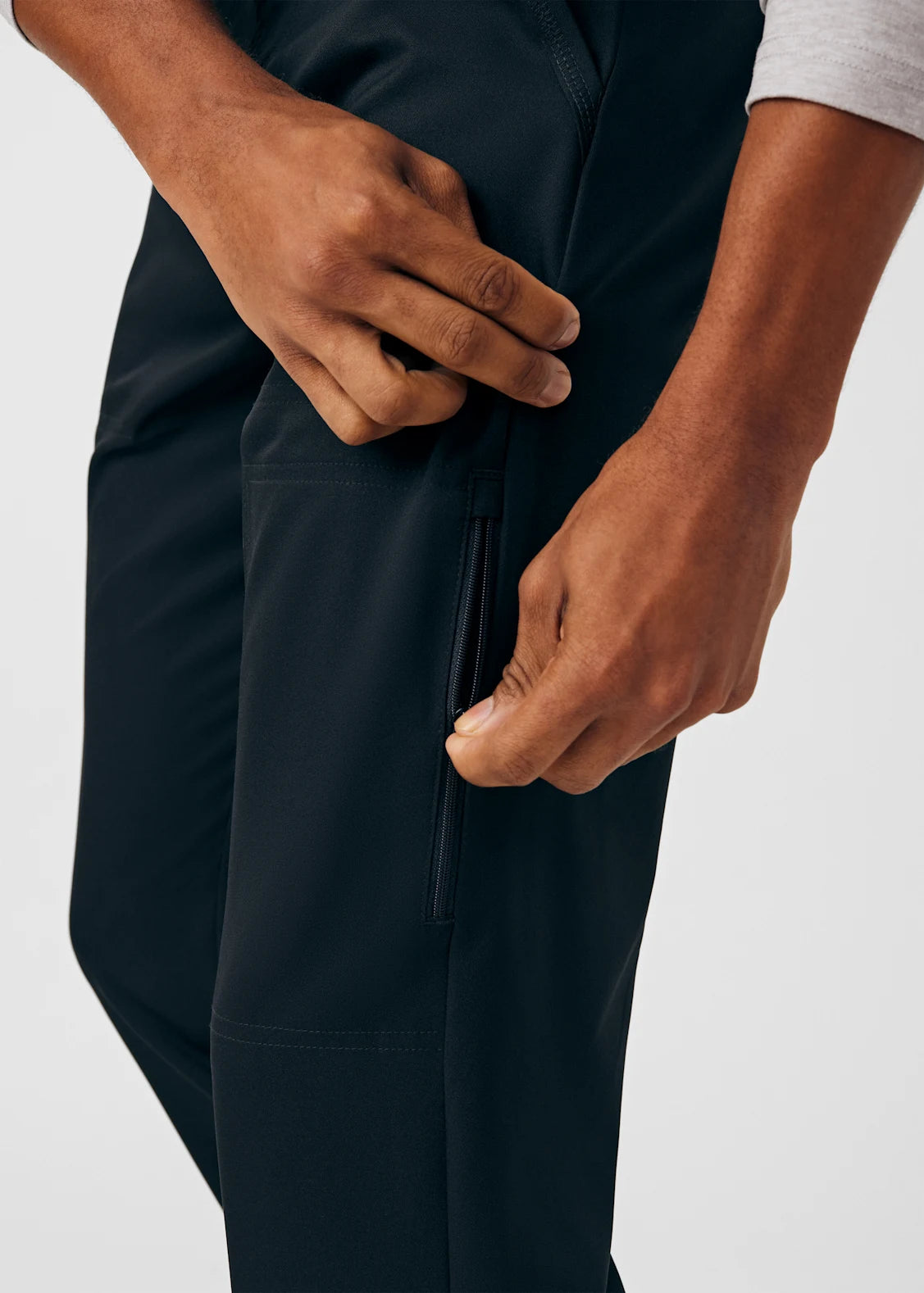 Pantalón Clínico Hombre VIBE WB446 Negro