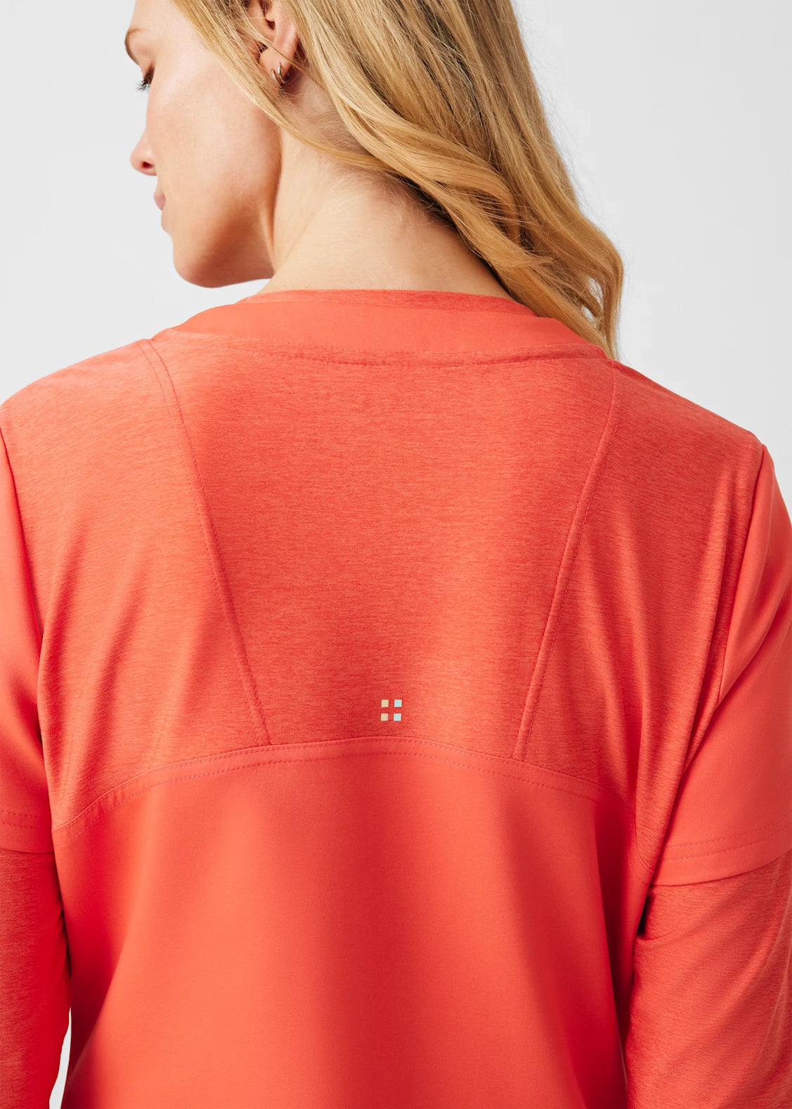 Polera Clínica Mujer Vibe WT121 Coral Sunset